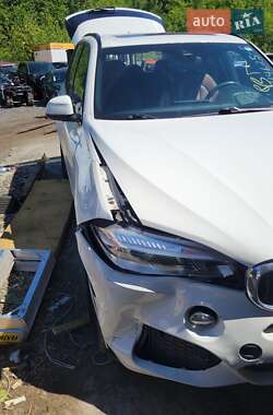 Позашляховик / Кросовер BMW X5 2014 в 