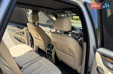 Внедорожник / Кроссовер BMW X5 2015 в 
