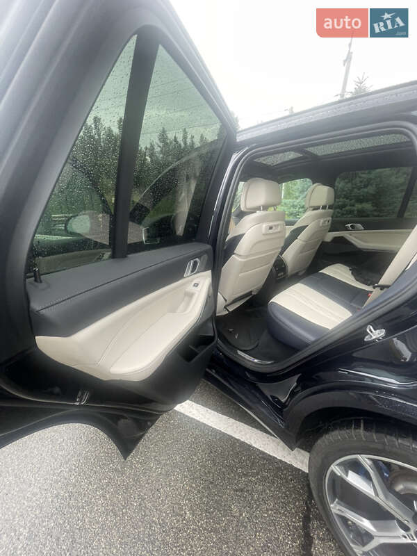 Внедорожник / Кроссовер BMW X5 2021 в Ирпене