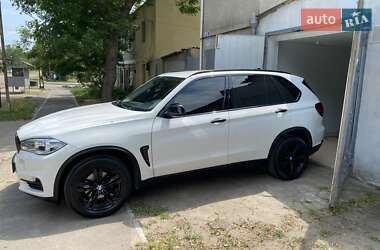 Внедорожник / Кроссовер BMW X5 2016 в Каменском
