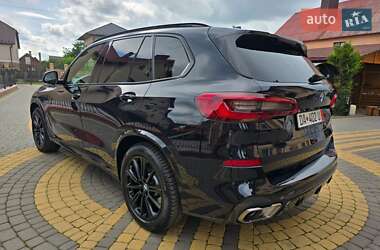 Позашляховик / Кросовер BMW X5 2019 в 