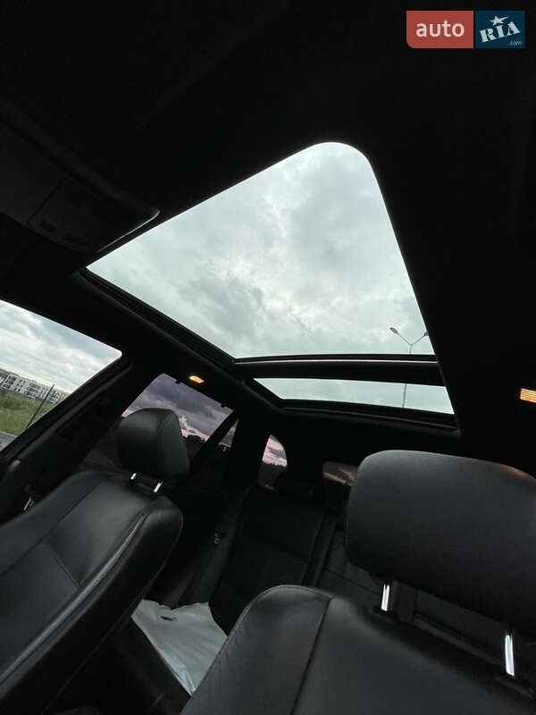 Внедорожник / Кроссовер BMW X5 2004 в Ровно