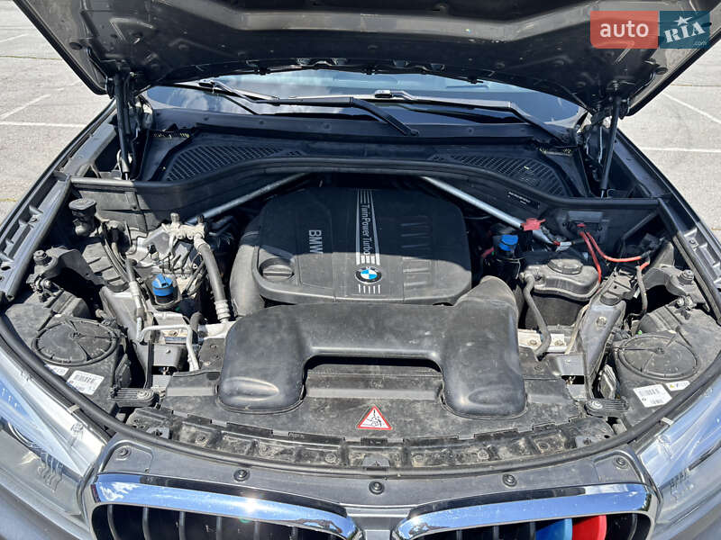 Внедорожник / Кроссовер BMW X5 2014 в Запорожье