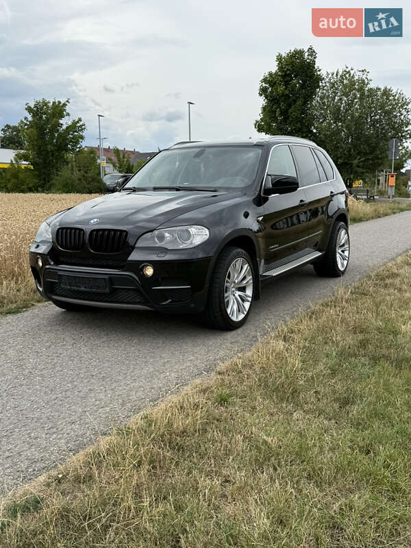 BMW X5 2011