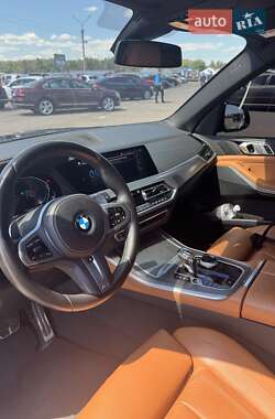 Внедорожник / Кроссовер BMW X5 2021 в 