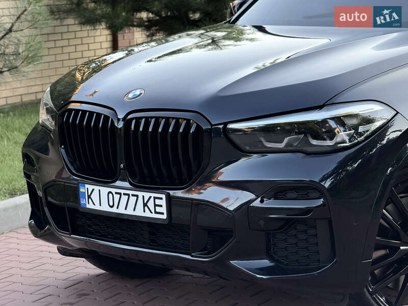 Внедорожник / Кроссовер BMW X5 2021 в Киеве