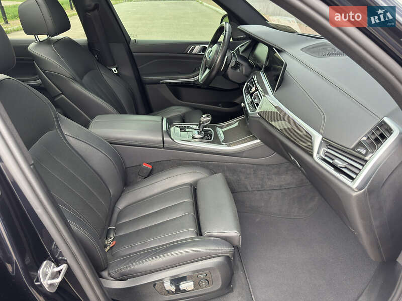Внедорожник / Кроссовер BMW X5 2021 в Киеве