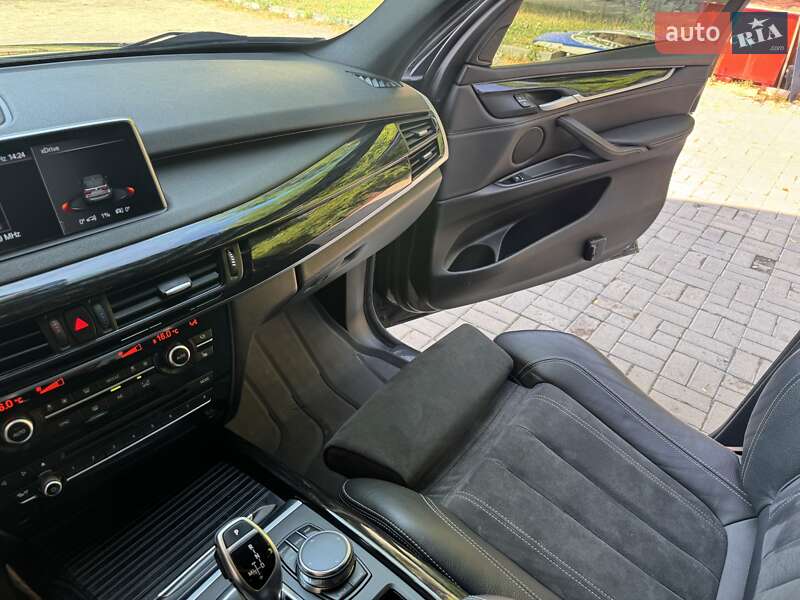 Позашляховик / Кросовер BMW X5 2017 в Дніпрі