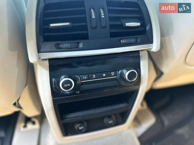 Внедорожник / Кроссовер BMW X5 2016 в Трускавце