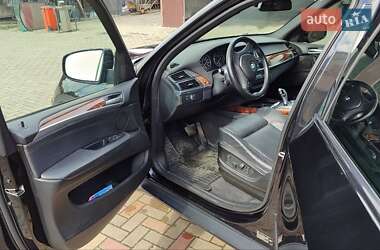 Внедорожник / Кроссовер BMW X5 2012 в 