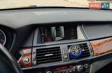 Внедорожник / Кроссовер BMW X5 2012 в 