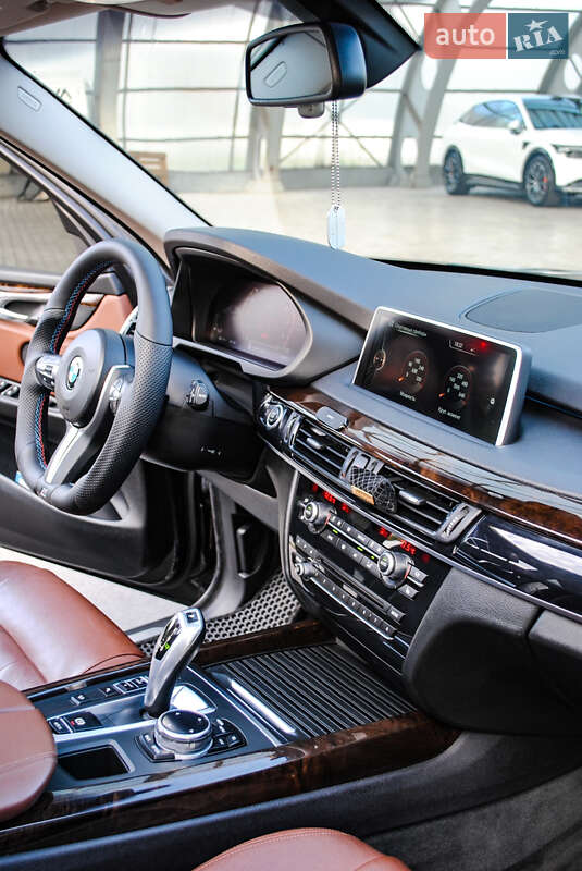 Внедорожник / Кроссовер BMW X5 2014 в Киеве