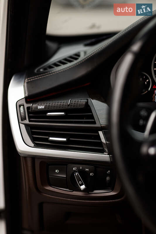 Внедорожник / Кроссовер BMW X5 2014 в Львове