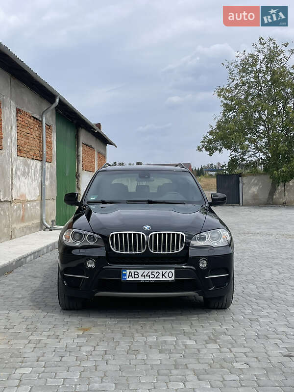 Позашляховик / Кросовер BMW X5 2012 в Вінниці