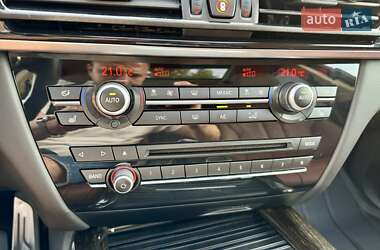 Внедорожник / Кроссовер BMW X5 2018 в 