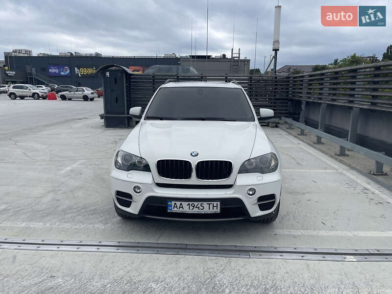 BMW X5 2011