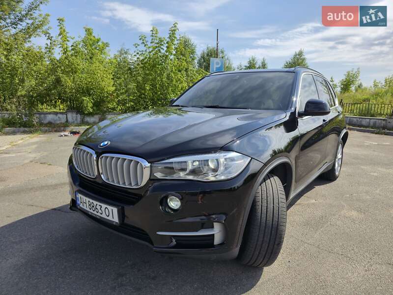 Позашляховик / Кросовер BMW X5 2016 в Києві