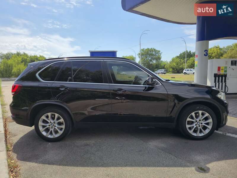 Позашляховик / Кросовер BMW X5 2016 в Києві