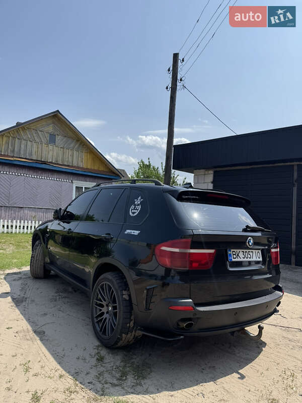 Внедорожник / Кроссовер BMW X5 2007 в Рокитном