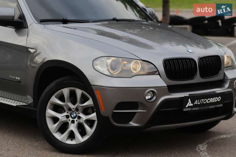 Внедорожник / Кроссовер BMW X5 2010 в Киеве