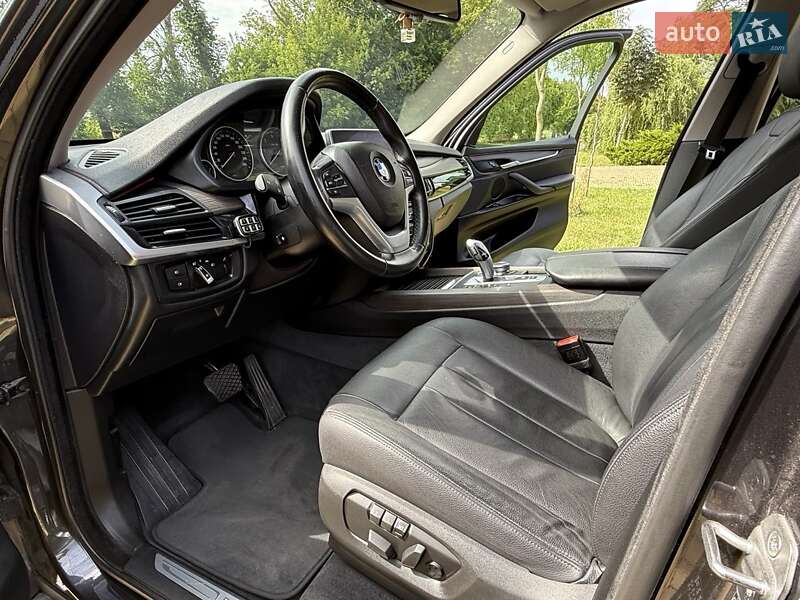 Позашляховик / Кросовер BMW X5 2016 в Києві