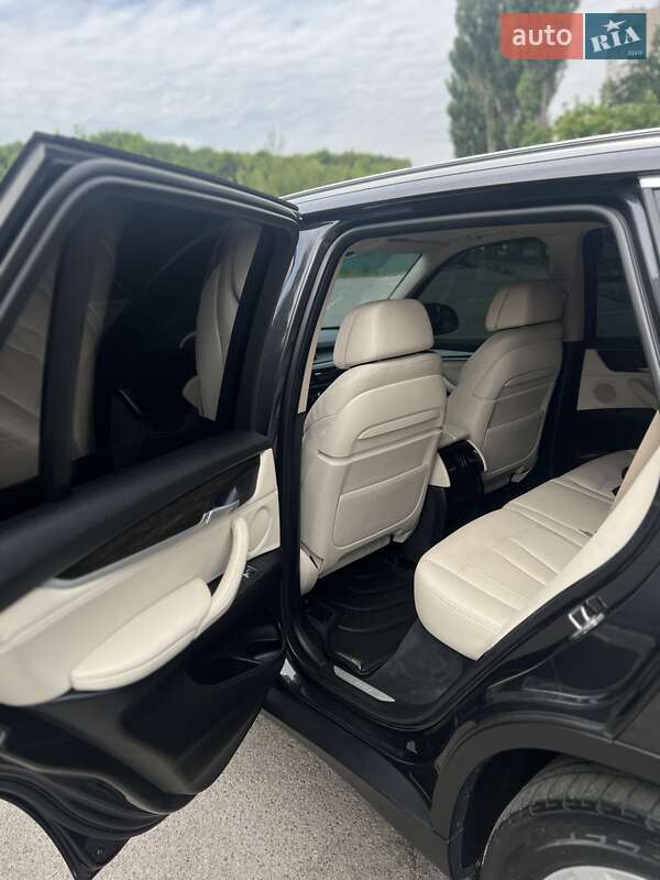 Позашляховик / Кросовер BMW X5 2015 в Вінниці