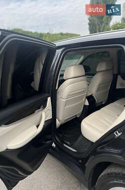Внедорожник / Кроссовер BMW X5 2015 в 