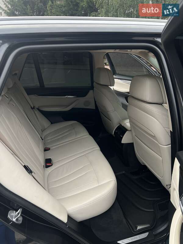 Позашляховик / Кросовер BMW X5 2015 в Вінниці