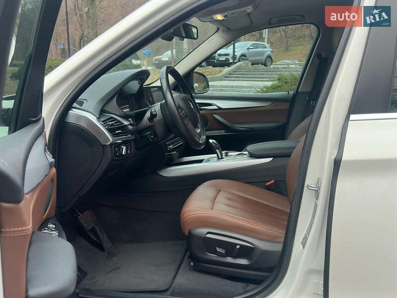 Позашляховик / Кросовер BMW X5 2018 в Києві