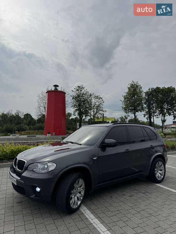 Внедорожник / Кроссовер BMW X5 2012 в Львове