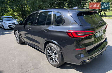 Внедорожник / Кроссовер BMW X5 2022 в Киеве