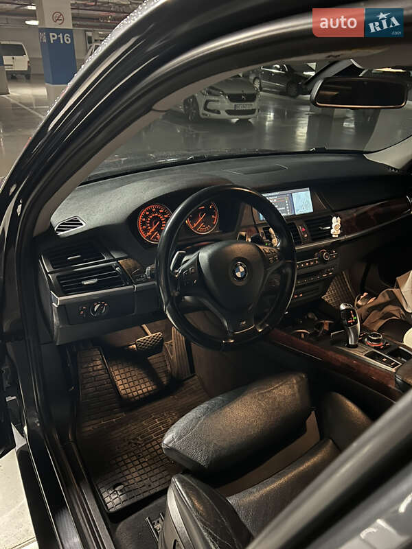 Внедорожник / Кроссовер BMW X5 2012 в Львове