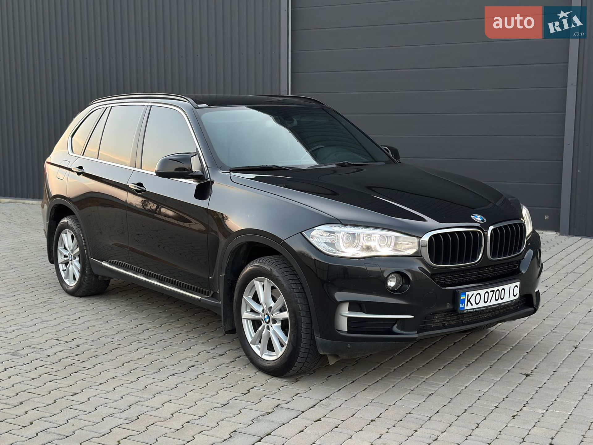 2017 BMW X5 - мініатюра 20