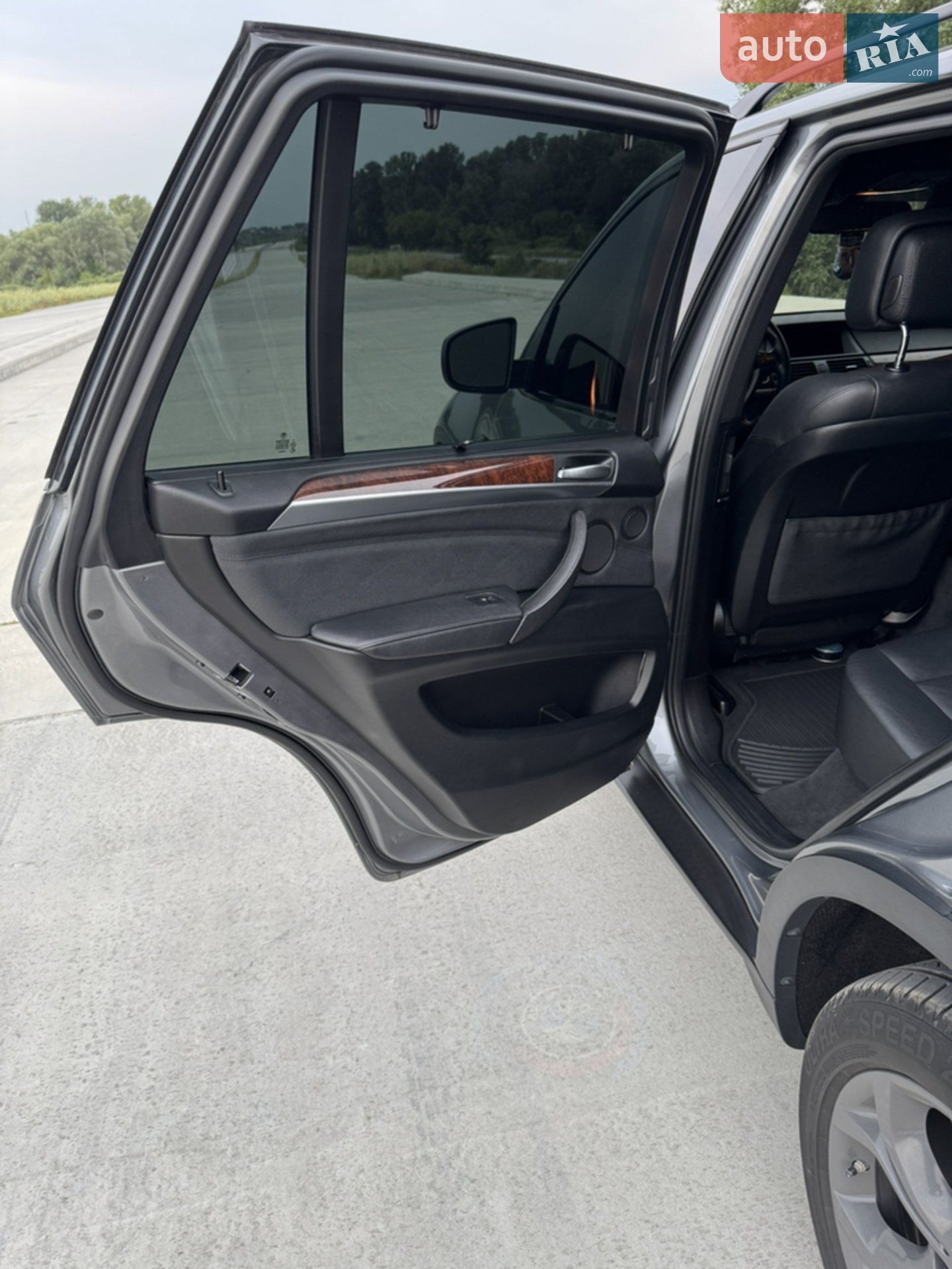 2011 BMW X5 - мініатюра 16
