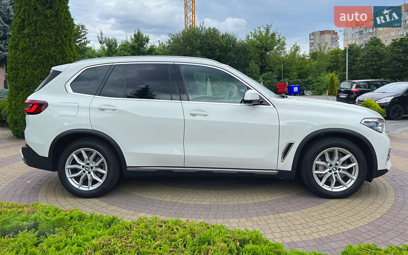 Позашляховик / Кросовер BMW X5 2020 в Львові