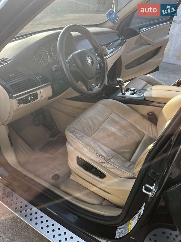 Позашляховик / Кросовер BMW X5 2007 в Звенигородці фото 12 Позашляховик / Кросовер BMW X5 2007 в Звенигородці