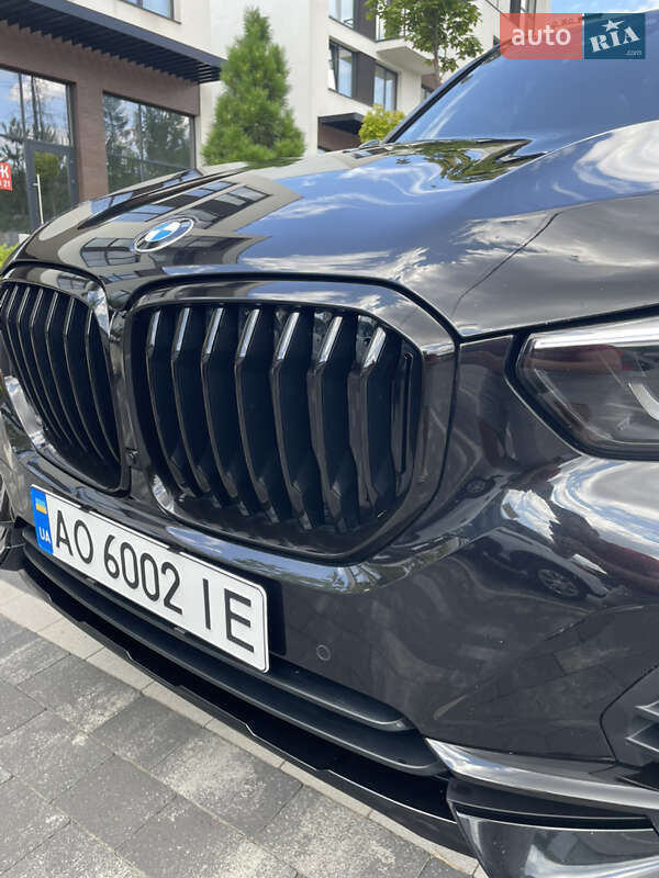 Внедорожник / Кроссовер BMW X5 2019 в Ужгороде