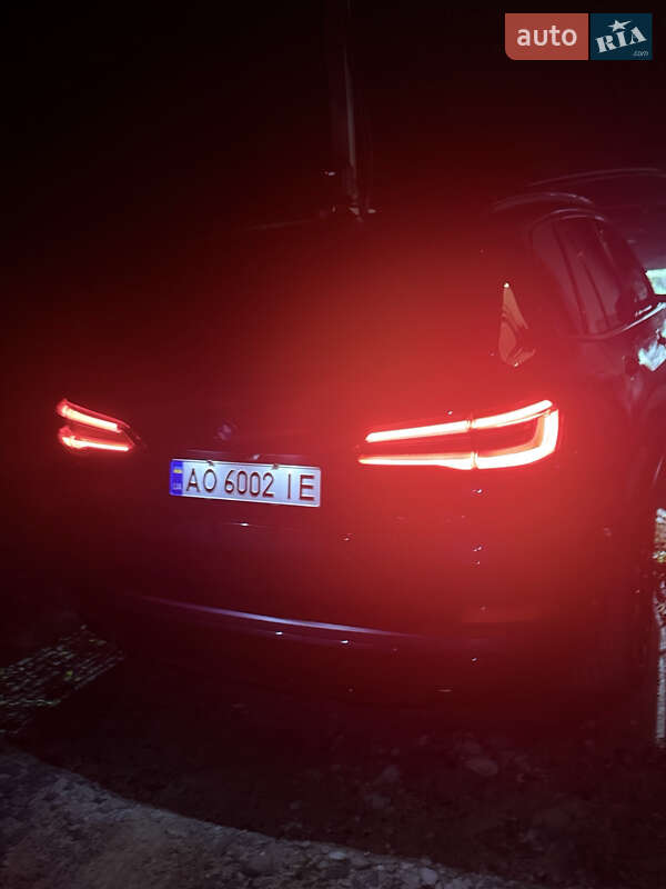 Внедорожник / Кроссовер BMW X5 2019 в Ужгороде