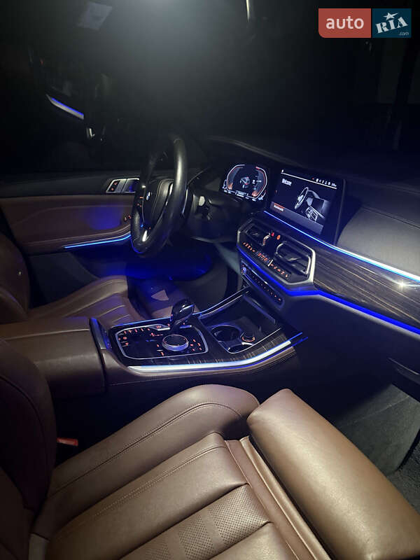 Внедорожник / Кроссовер BMW X5 2019 в Ужгороде