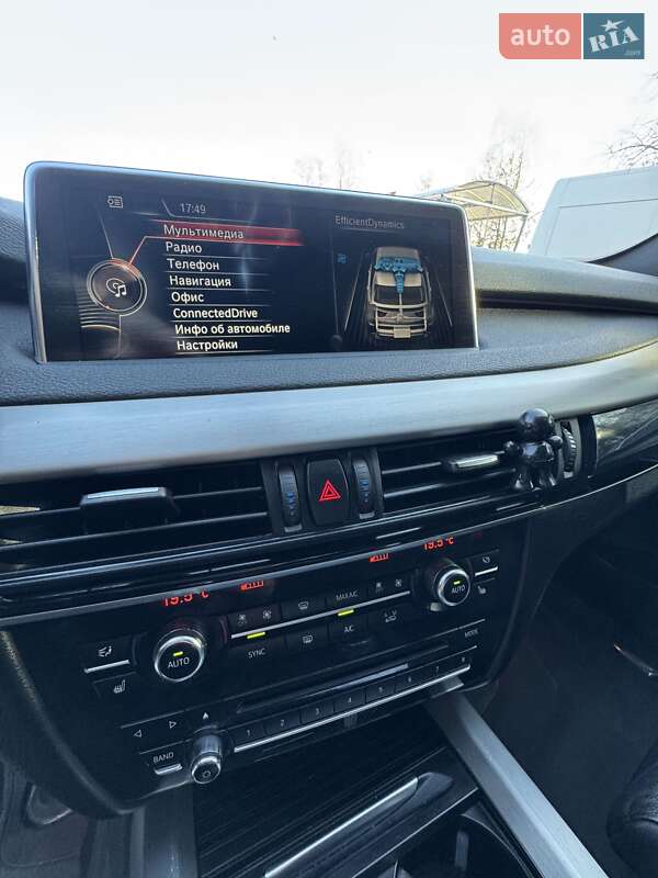 Внедорожник / Кроссовер BMW X5 2015 в Черновцах