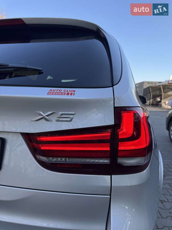 Внедорожник / Кроссовер BMW X5 2015 в Черновцах