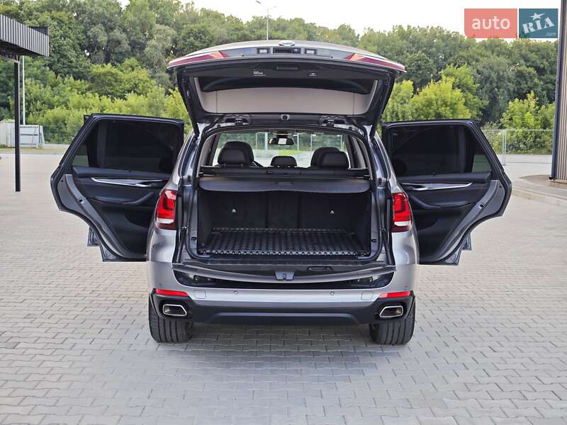 Внедорожник / Кроссовер BMW X5 2017 в Дубно