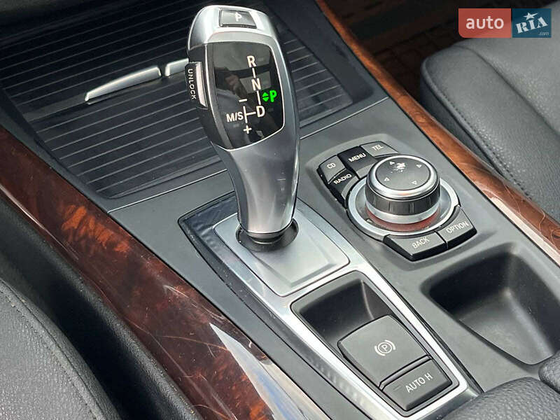 Внедорожник / Кроссовер BMW X5 2012 в Львове