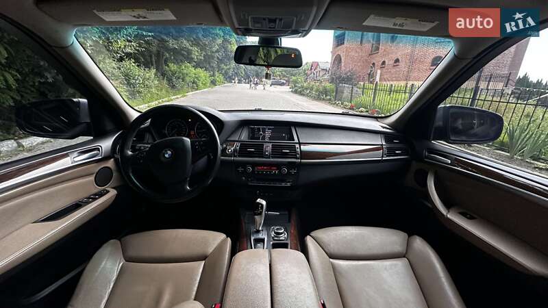 Внедорожник / Кроссовер BMW X5 2009 в Львове