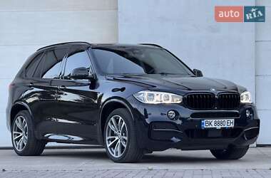 Позашляховик / Кросовер BMW X5 2016 в Сарнах