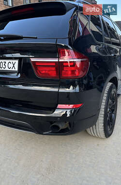 Позашляховик / Кросовер BMW X5 2011 в Івано-Франківську