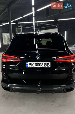 Внедорожник / Кроссовер BMW X5 2019 в Ровно