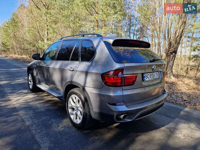 Позашляховик / Кросовер BMW X5 2010 в Києві
