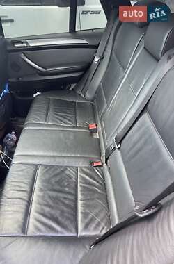 Внедорожник / Кроссовер BMW X5 2004 в 