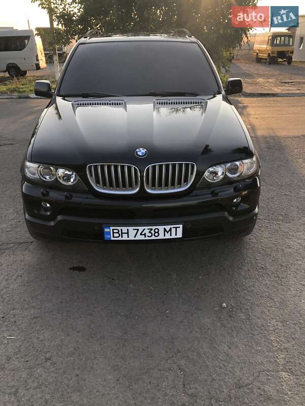 Внедорожник / Кроссовер BMW X5 2005 в Одессе